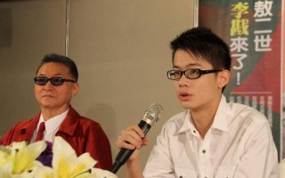 脱口秀段子女的，脱口秀段子女的说男的练力量发出声音很夸张